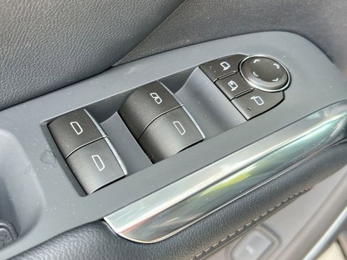 New 2026 Chevrolet Traverse High Country FWD image 19
