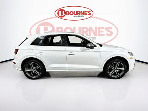 Used 2018 Audi SQ5 Premium Plus w/ Navigation Package AWD/4WD image 12