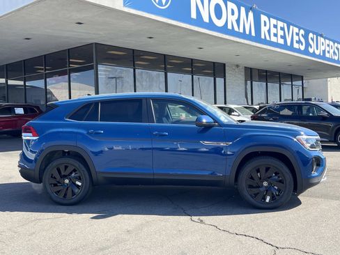 New 2026 Volkswagen Atlas Cross Sport SE FWD image 27