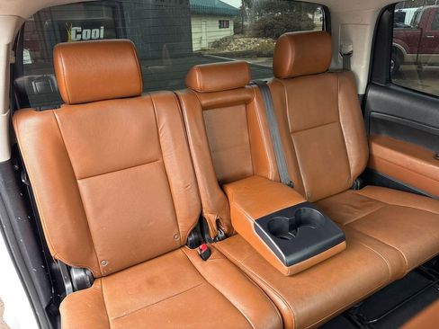 Used 2012 Toyota Tundra Limited image 16