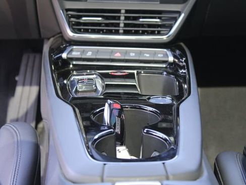 Used 2022 Audi e-tron GT Prestige w/ Prestige Package AWD/4WD image 16