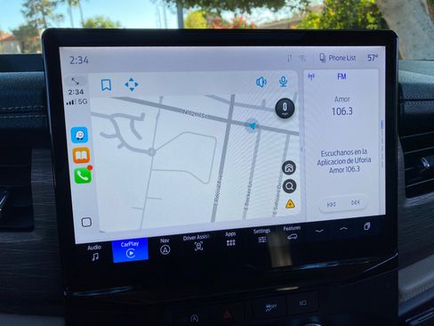 Used 2024 Ford Expedition Limited image 78