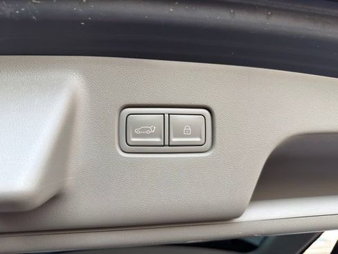 Used 2026 Hyundai Palisade SEL AWD/4WD image 32