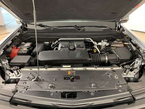 Used 2024 Chevrolet Colorado Z71 w/ Z71 Convenience Package 2 image 40