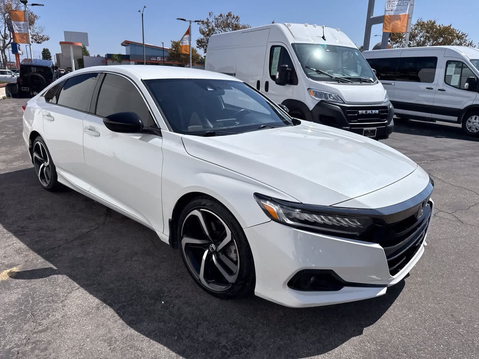 Used 2022 Honda Accord Sport image 9