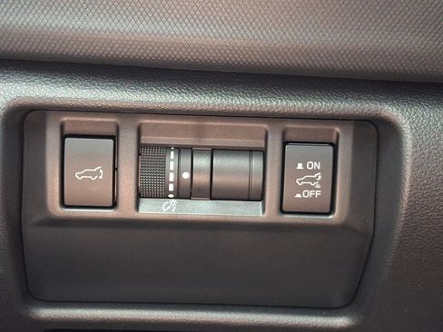 Used 2025 Subaru Forester Touring AWD/4WD image 26