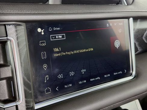 Used 2024 GMC Yukon XL Denali w/ Advanced Technology Package AWD/4WD image 15