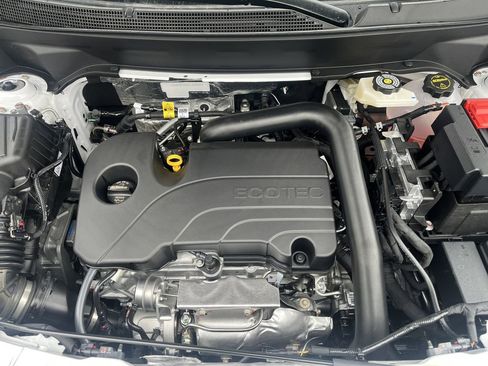 New 2026 Chevrolet Equinox LT w/ Safety and Technology Package AWD/4WD image 30