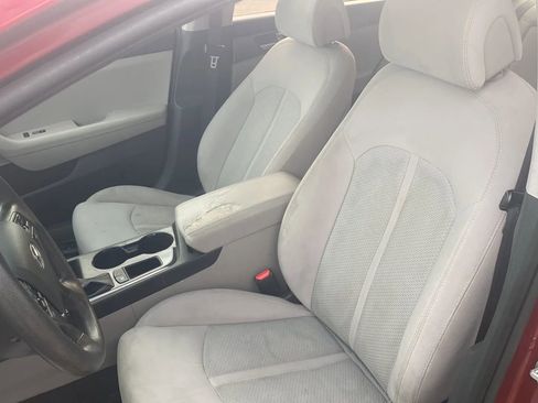 Used 2016 Hyundai Sonata SE image 10