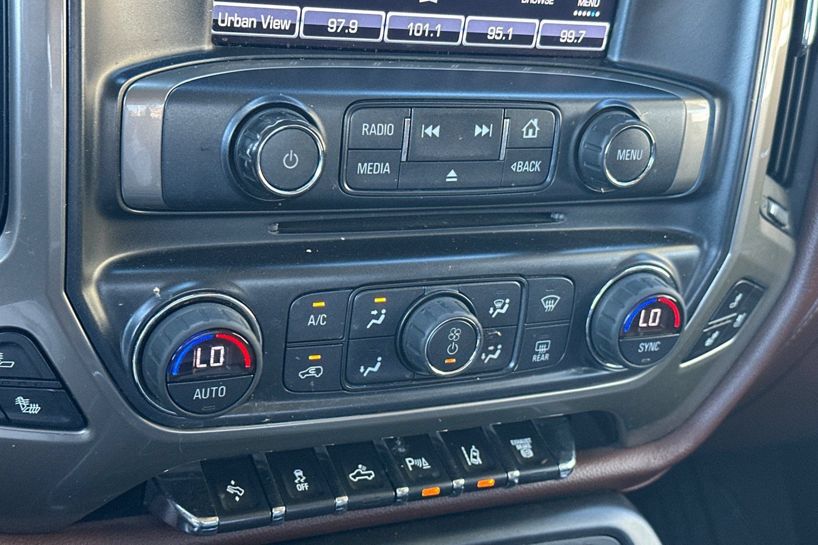 Used 2018 Chevrolet Silverado 3500 High Country w/ Duramax Plus Package AWD/4WD image 19