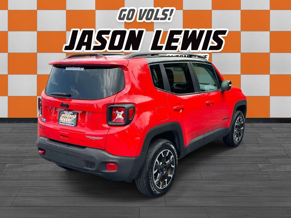Used 2023 Jeep Renegade Trailhawk AWD/4WD image 3