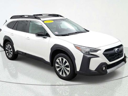 Certified 2025 Subaru Outback Limited w/ Popular Package #2 AWD/4WD image 1