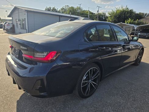 Used 2023 BMW 330i xDrive Sedan w/ M Sport Package AWD/4WD image 4