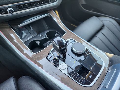 Used 2022 BMW X5 sDrive40i w/ Parking Assistance Package image 21