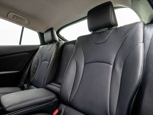 Used 2018 Toyota Prius Prime Premium FWD image 33