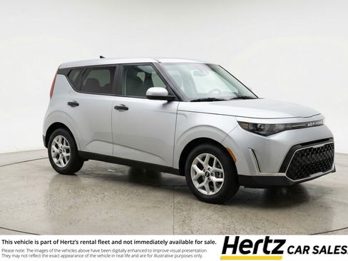 Used 2025 Kia Soul LX w/ LX Technology Package image 1