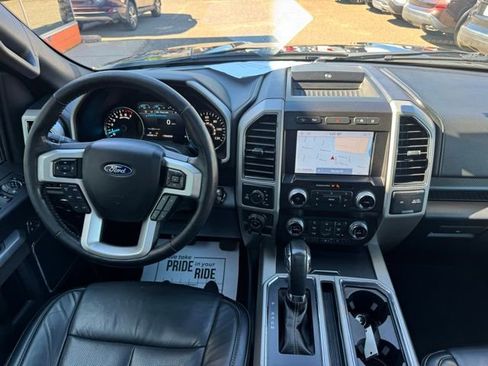 Used 2020 Ford F150 Lariat w/ Equipment Group 502A Luxury AWD/4WD image 18