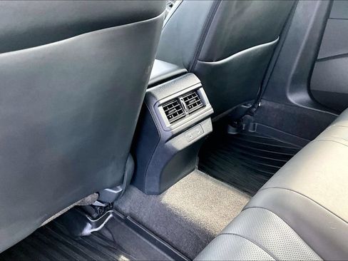 Used 2023 Honda Accord EX-L image 33