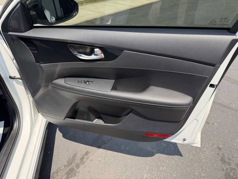 Used 2021 Kia Forte GT-Line w/ GT-Line Premium Package FWD image 20