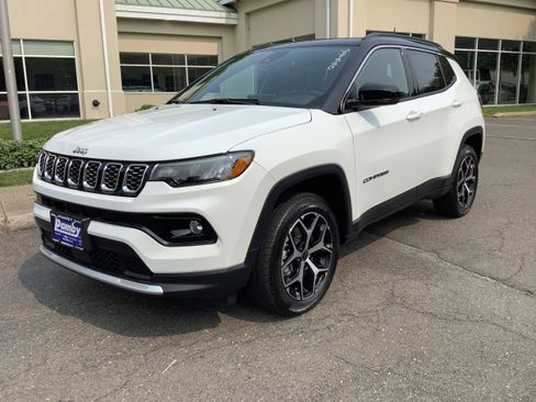 New 2025 Jeep Compass Limited w/ Sun and Sound Group image 3