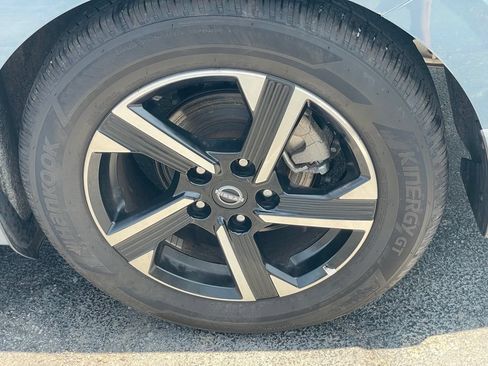 Certified 2024 Nissan Sentra SV w/ All-Weather Package FWD image 31