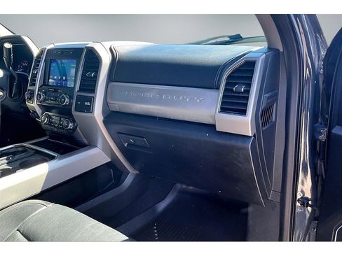Used 2021 Ford F250 Lariat w/ Chrome Package AWD/4WD image 25