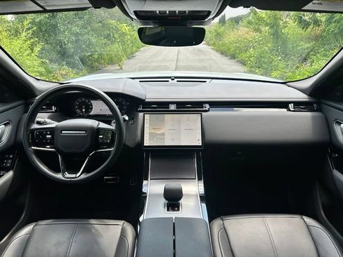 Certified 2026 Land Rover Range Rover Velar Dynamic SE AWD/4WD image 22
