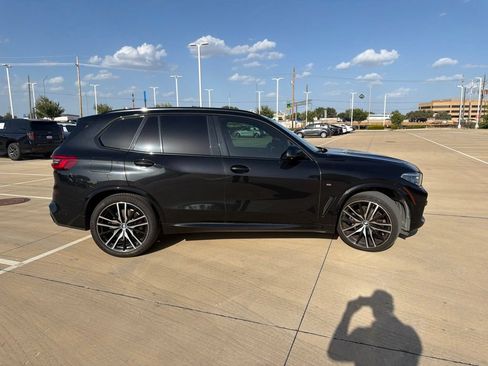 Used 2019 BMW X5 xDrive40i w/ M Sport Package AWD/4WD image 2