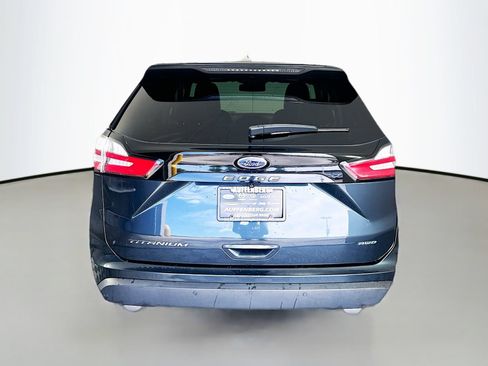 Used 2022 Ford Edge Titanium AWD/4WD image 6