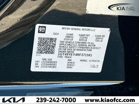 Used 2024 GMC Sierra 3500 Denali Ultimate image 43