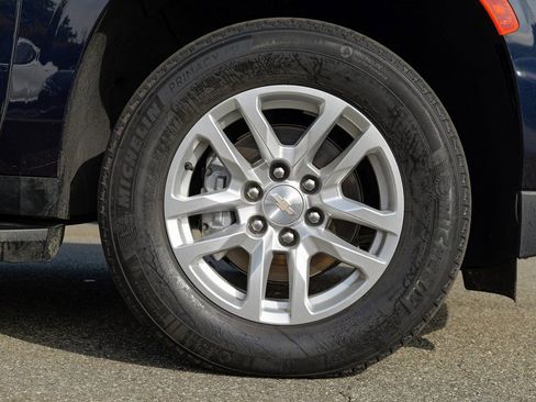 Used 2023 Chevrolet Tahoe LS image 12