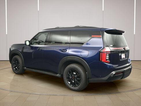 New 2025 Nissan Armada PRO-4X AWD/4WD image 5