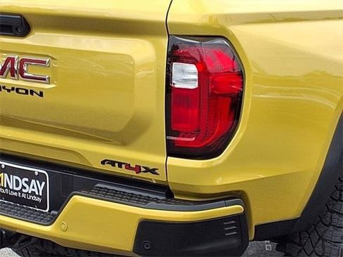 Certified 2023 GMC Canyon AT4X w/ Edition 1 image 6