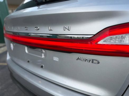 Used 2018 Lincoln MKX Premiere AWD/4WD image 12