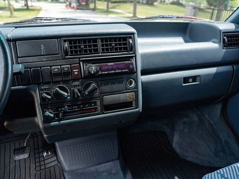 Used 1993 Volkswagen Eurovan GL FWD image 17