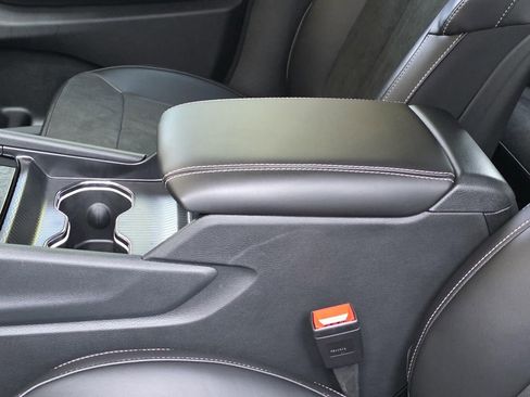 New 2025 Jeep Grand Cherokee L Altitude image 9