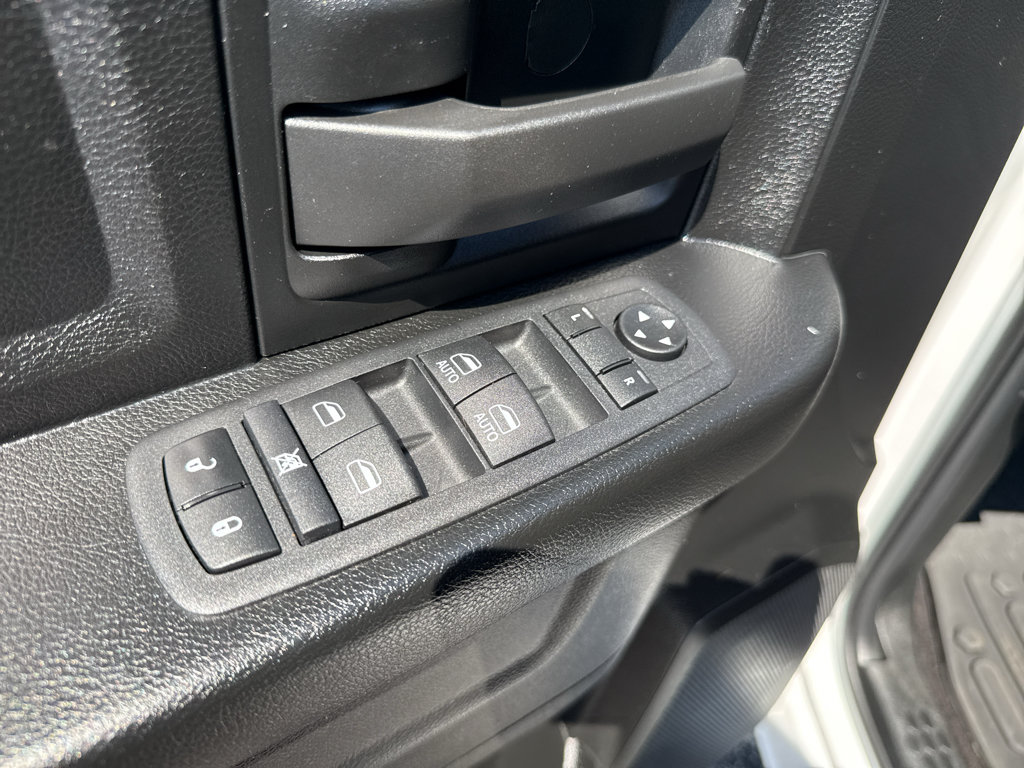 Used 2024 RAM 1500 Tradesman w/ Chrome Plus Package AWD/4WD image 15