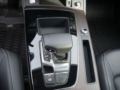 Certified 2023 Audi Q5 2.0T Premium Plus w/ Premium Plus Package image 49