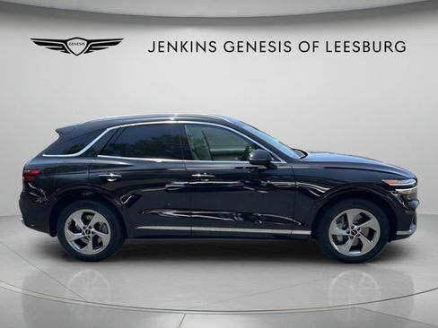 Used 2026 Genesis GV70 2.5T Select AWD/4WD image 2