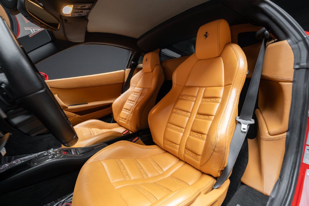 Used 2015 Ferrari 458 Italia Coupe RWD image 35