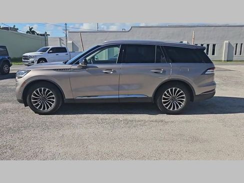Used 2021 Lincoln Aviator Reserve w/ Equipment Group 201A image 17