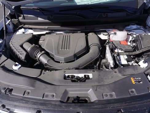 New 2025 GMC Acadia Elevation image 7