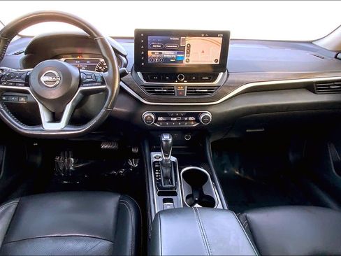 Used 2024 Nissan Altima 2.5 SL FWD image 15