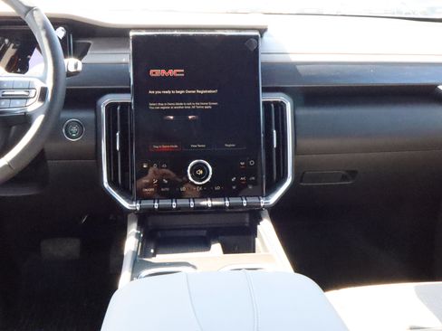 New 2026 GMC Acadia Elevation w/ LPO, Floor Liner Package AWD/4WD image 10