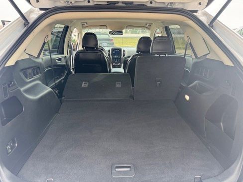 Certified 2024 Ford Edge SEL image 29