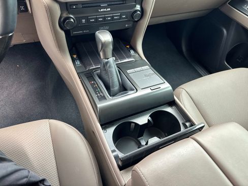 Certified 2023 Lexus GX 460 Premium AWD/4WD image 26