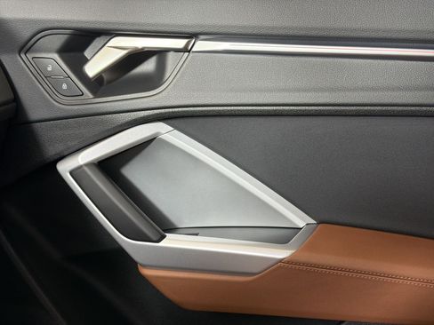 Used 2024 Audi Q3 2.0T Premium Plus w/ Premium Plus Package image 26