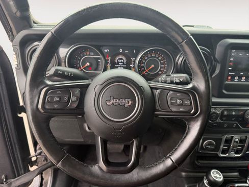 Used 2020 Jeep Wrangler Unlimited Sport AWD/4WD image 16