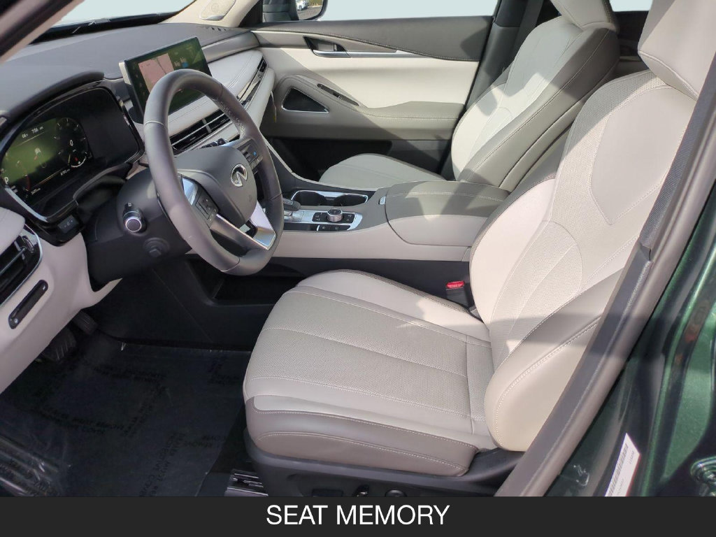 Certified 2026 INFINITI QX60 Luxe w/ Cargo Package FWD image 14