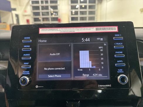 Used 2024 Toyota Camry LE image 21